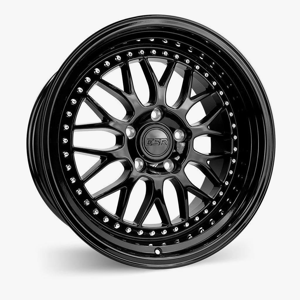 ESR SR01 Gloss Black Wheels - 18x9.5 5x115 (Custom Drill) ET15 - Must - Have for Car Enthusiasts!